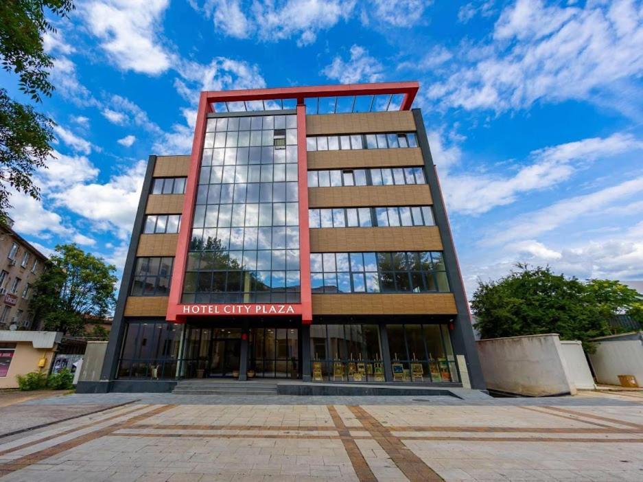 City Plaza Botevgrad Kültér fotó